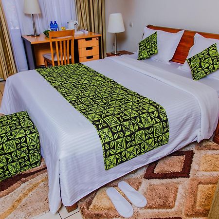 One Click Hotel Kigali Zewnętrze zdjęcie