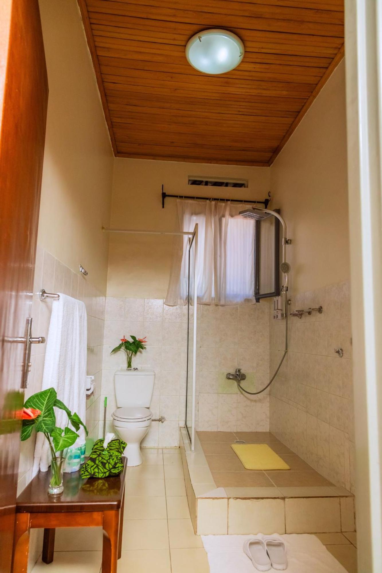 One Click Hotel Kigali Zewnętrze zdjęcie