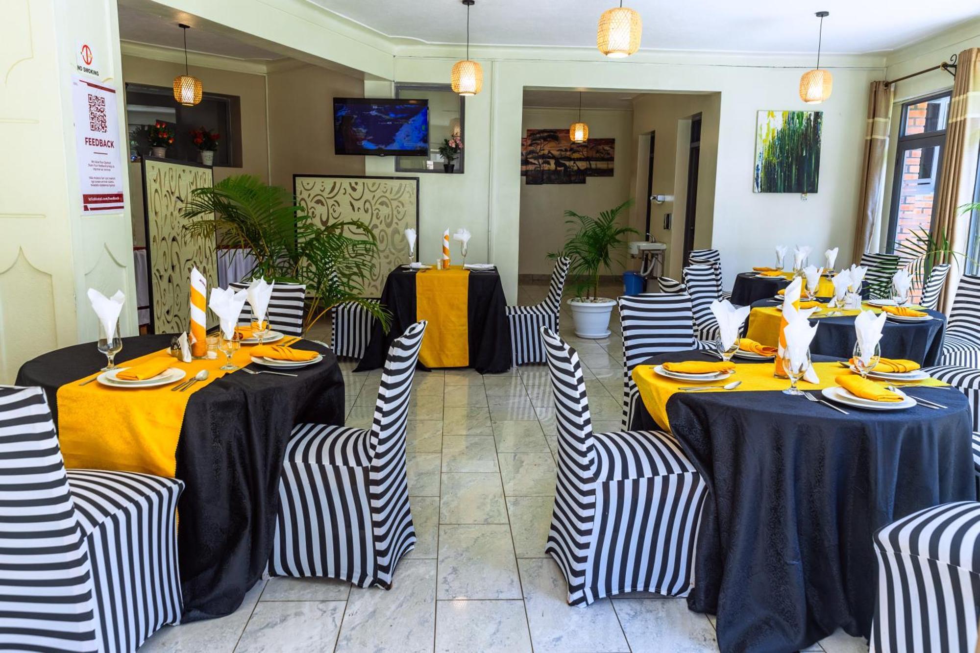 One Click Hotel Kigali Zewnętrze zdjęcie